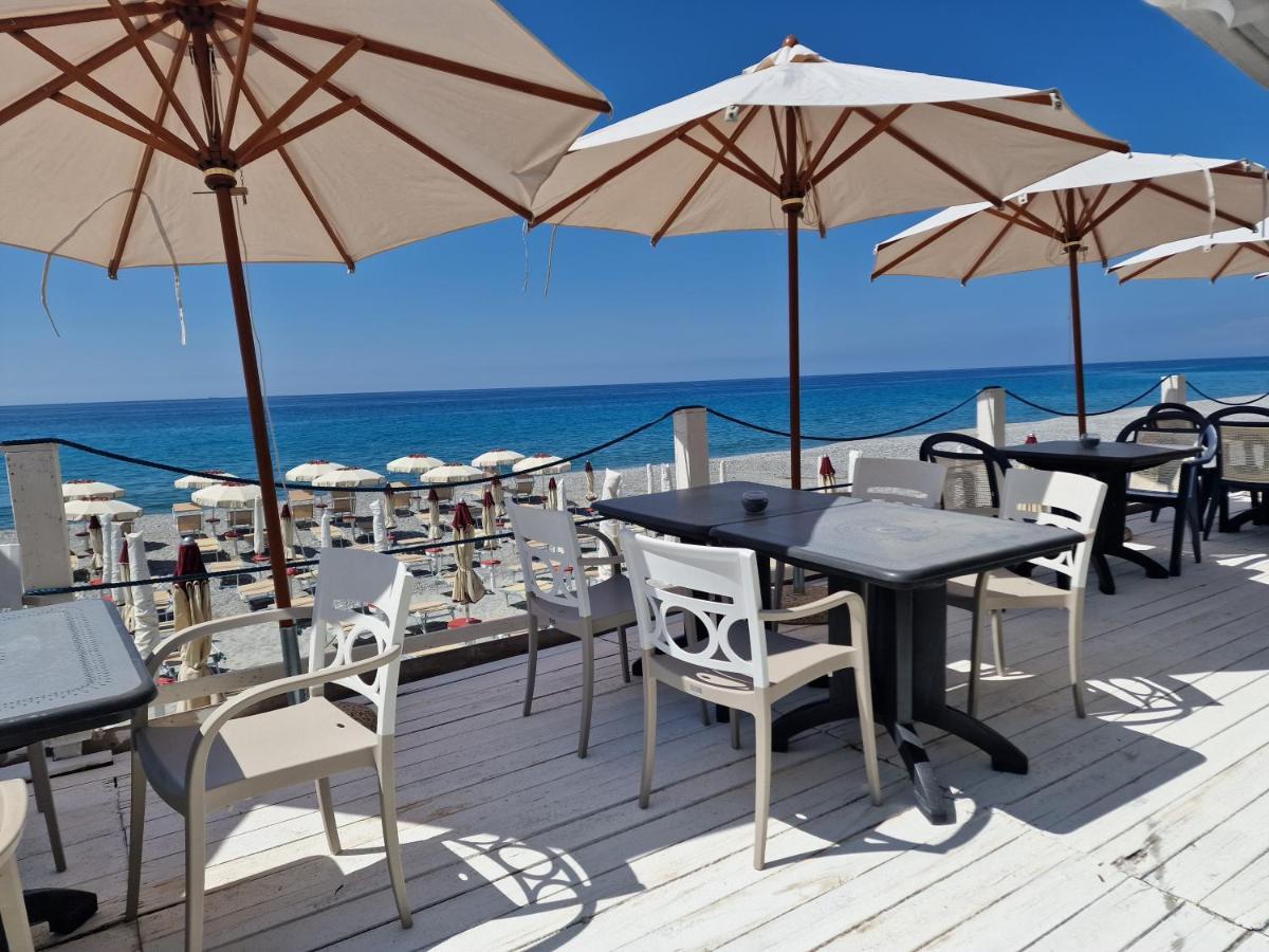 Апартаменты La Terrazza Di Elisa Marina di San Lorenzo Экстерьер фото